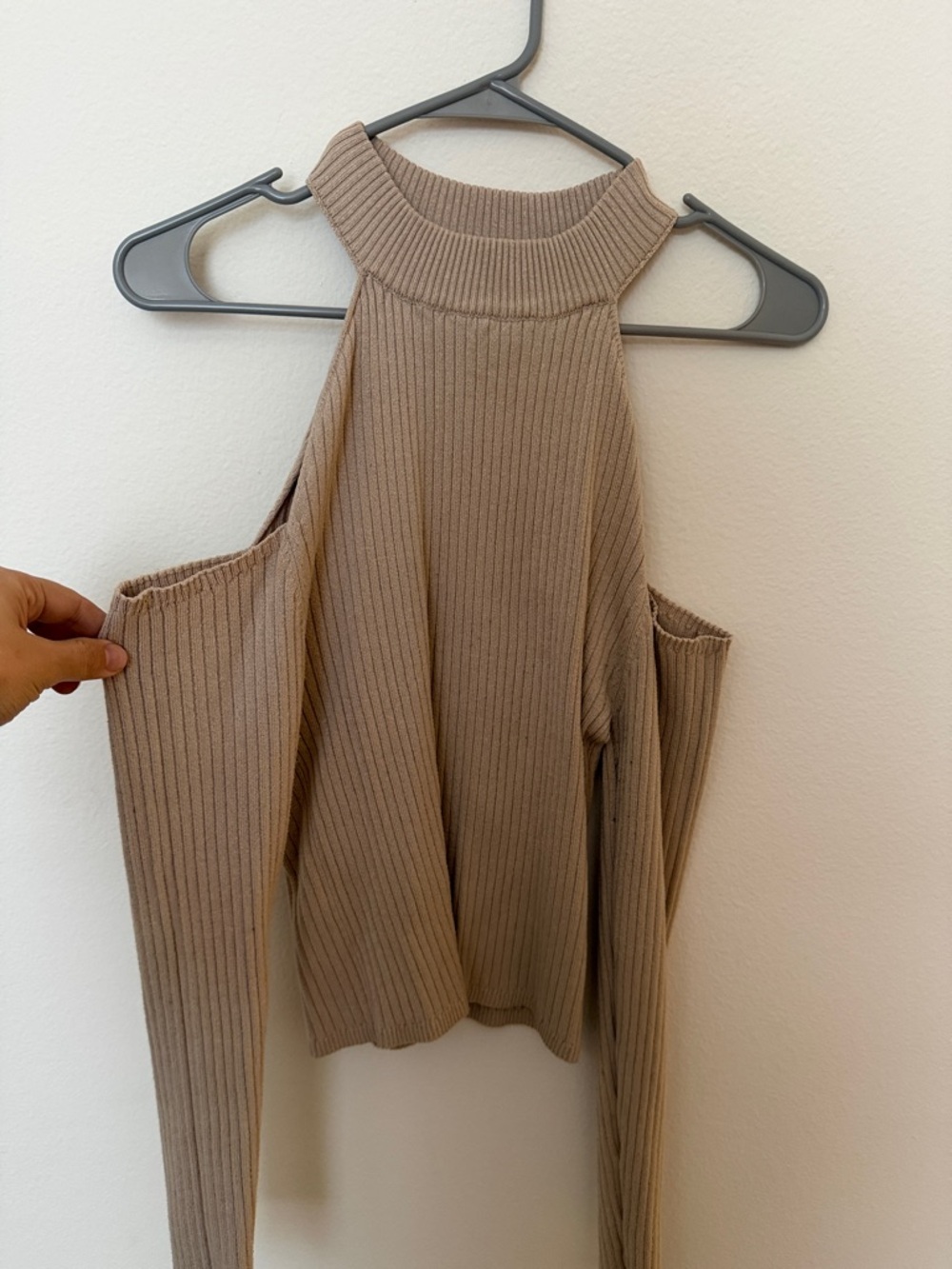 Forever 21 Taupe Ribbed Cold-Shoulder Mock Neck Top